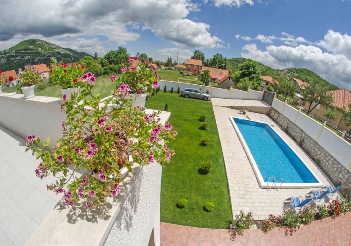 Villa Ramonte Cetinje Exterior photo